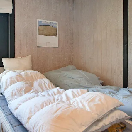 Two-bedroom Holiday In Gorlev 5 Reersø