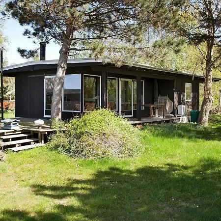 Two-bedroom Holiday In Gorlev 5 *